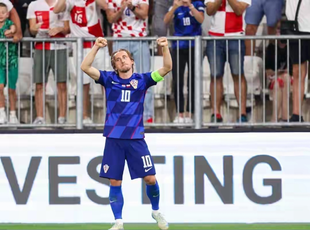 爱游戏下载-波兰力克克罗地亚,晋级至下一轮比赛