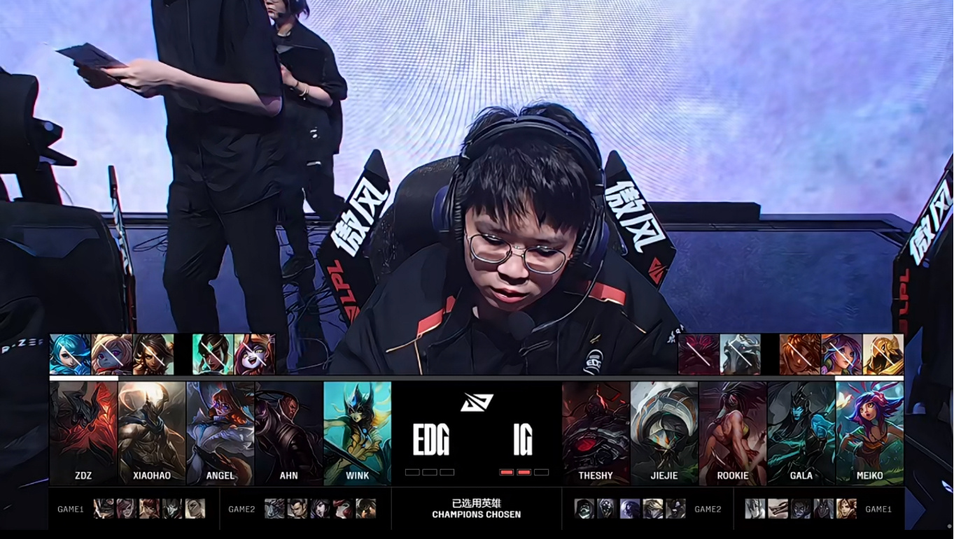 EDG横扫NS,Scout成为全场焦点半决赛2:1(釜山) EDG横扫NS,Scout成为全场焦点半决赛2:1(釜山)