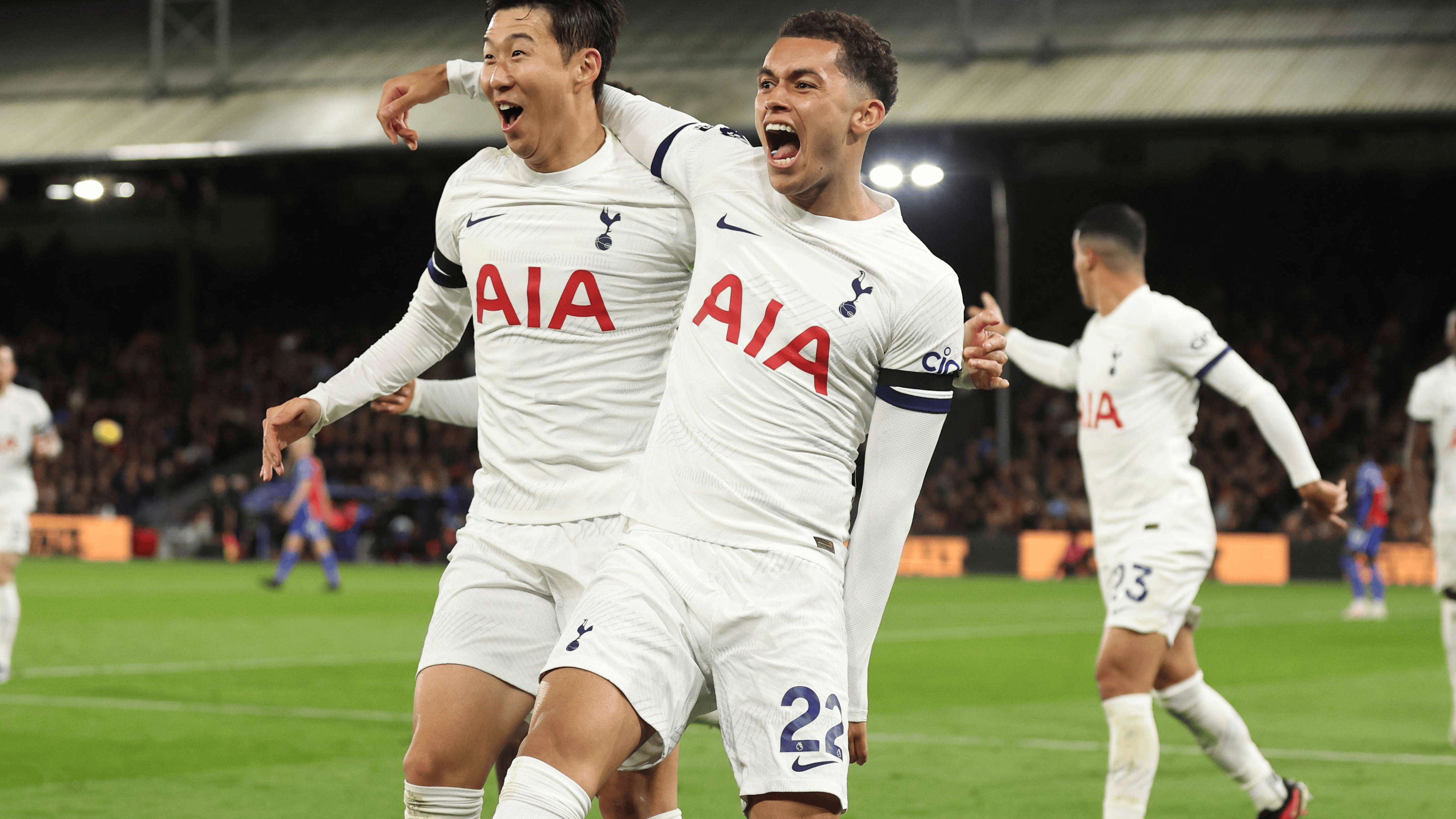 爱游戏APP-关于热刺主场逼平埃弗顿,争取更多胜利的信息