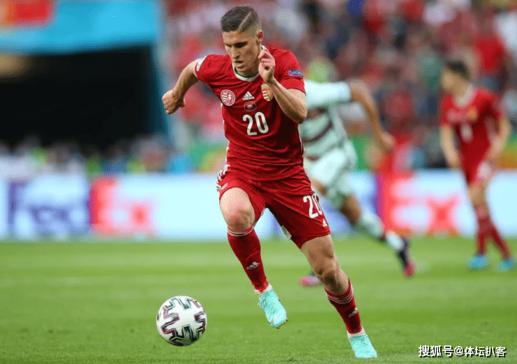 包含法国轻松晋级，匈牙利虚悬出局的词条