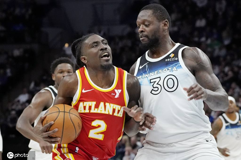 爱游戏APP-包含森林狼惨遭雄鹿横扫，遭遇四连败的词条