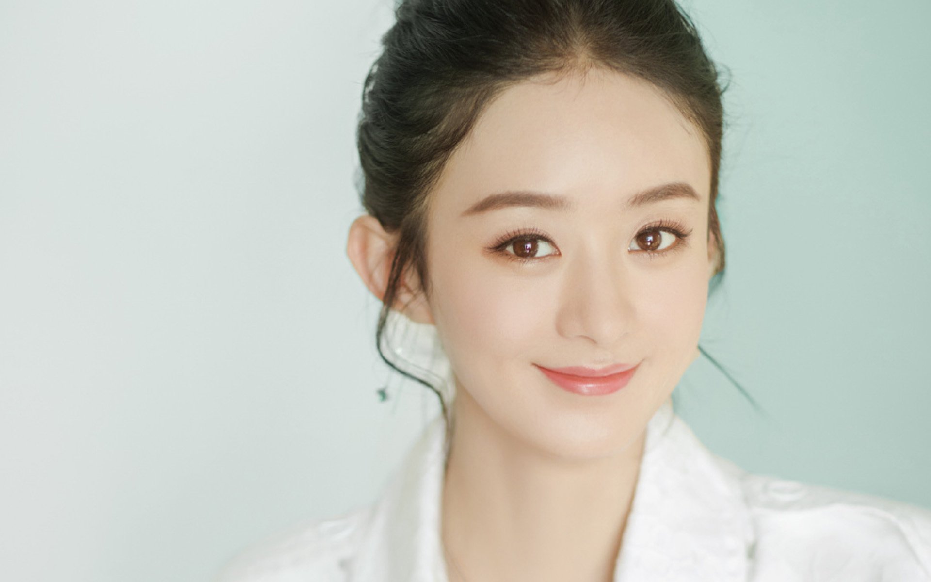 爱游戏官网-奥斯梅恩的节奏魔法与巴萨的英伦征服，现代足球的胜利哲学