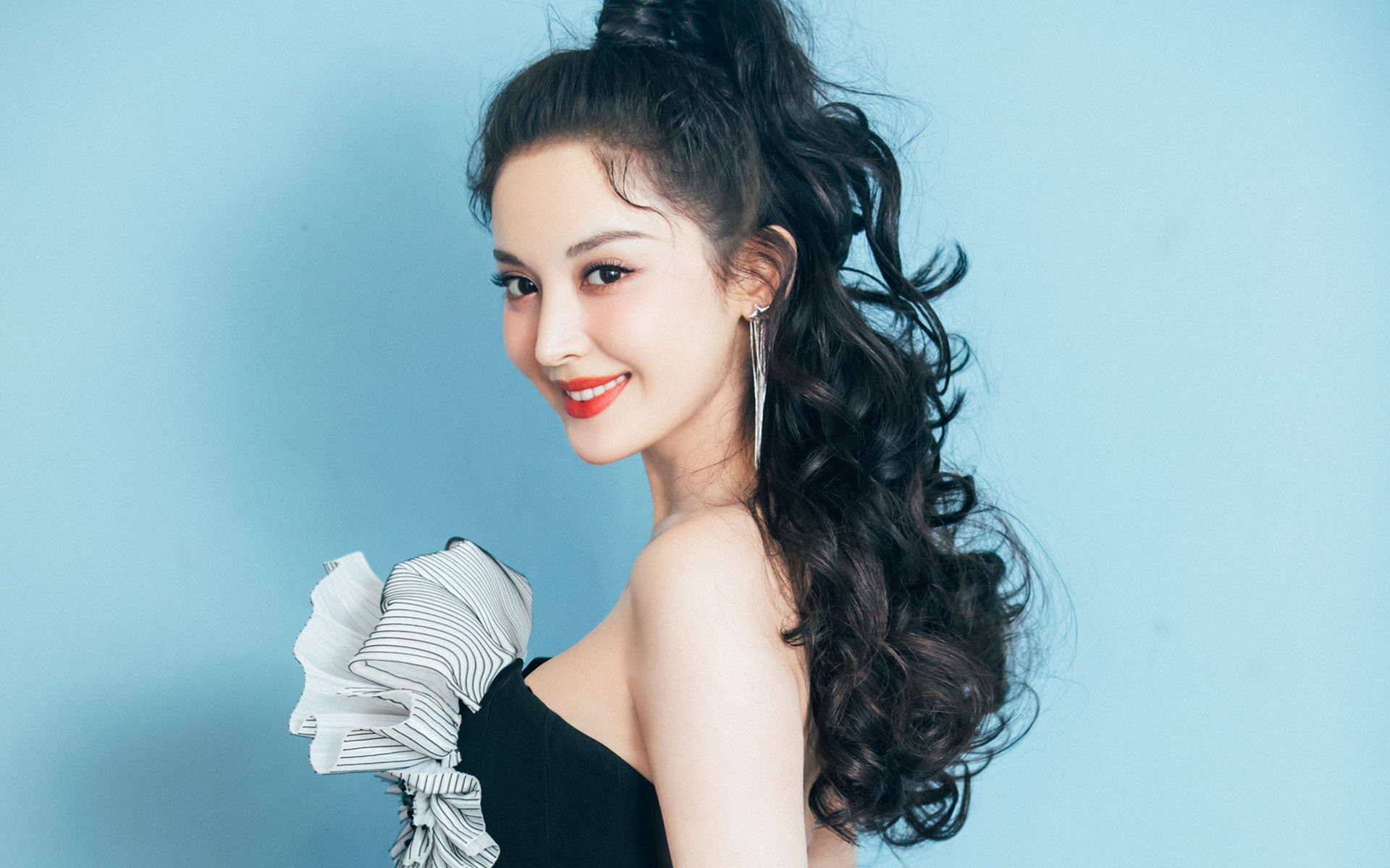 铁血尤文跨过地狱主场，锋霸阿圭罗用稳定输出诠释何为顶级射程